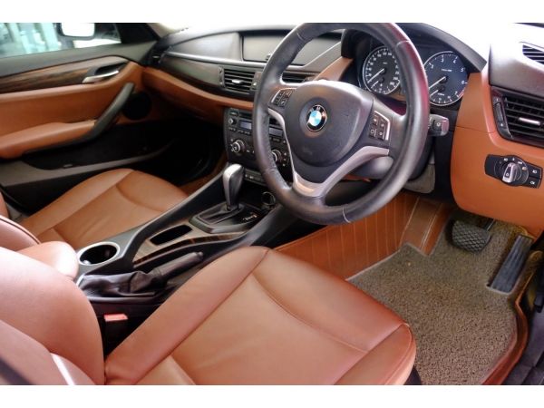 2013 BMW X1 2.0 E84 (ปี 09-15) sDrive 18i xLine SUV รูปที่ 5